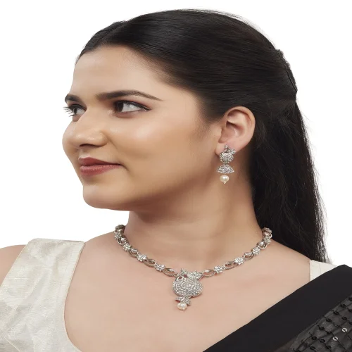 Rhodium Plated Necklace with White Diamond 